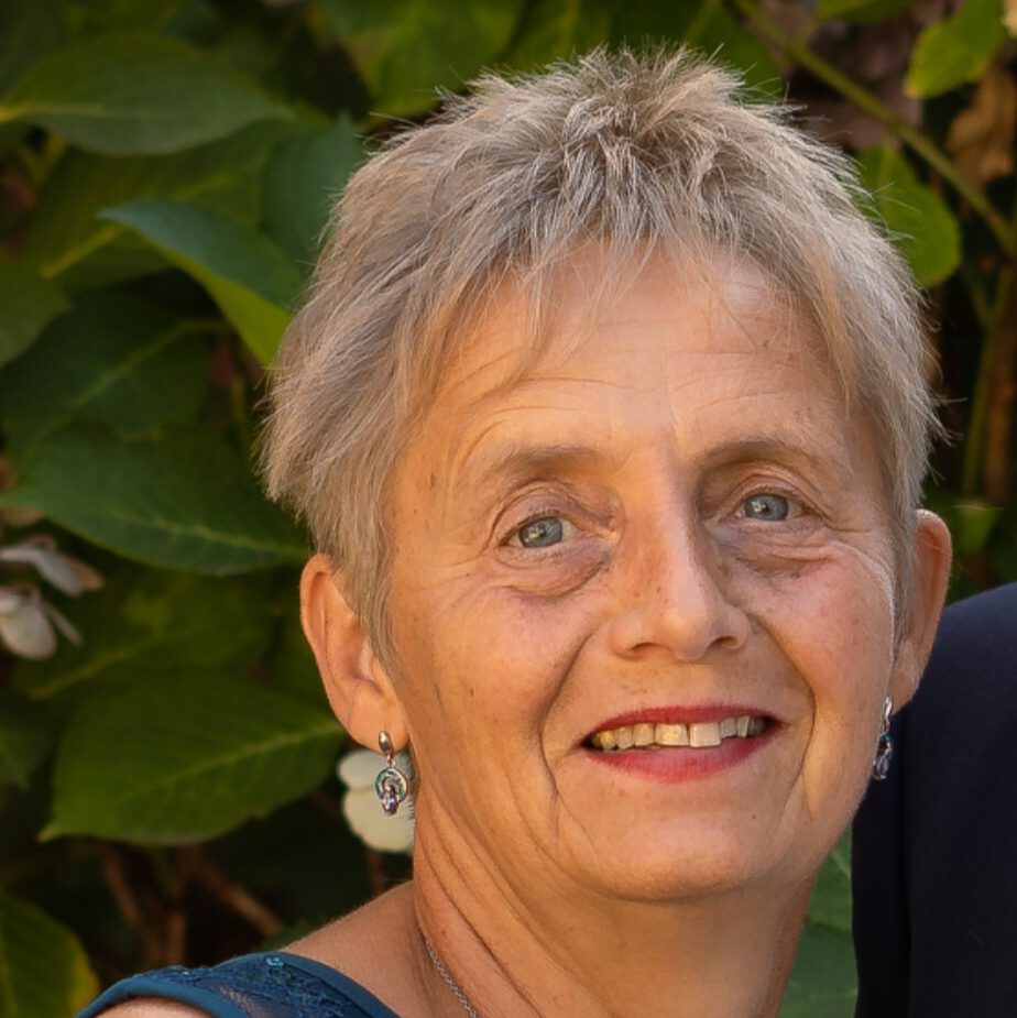 Iris Labatz